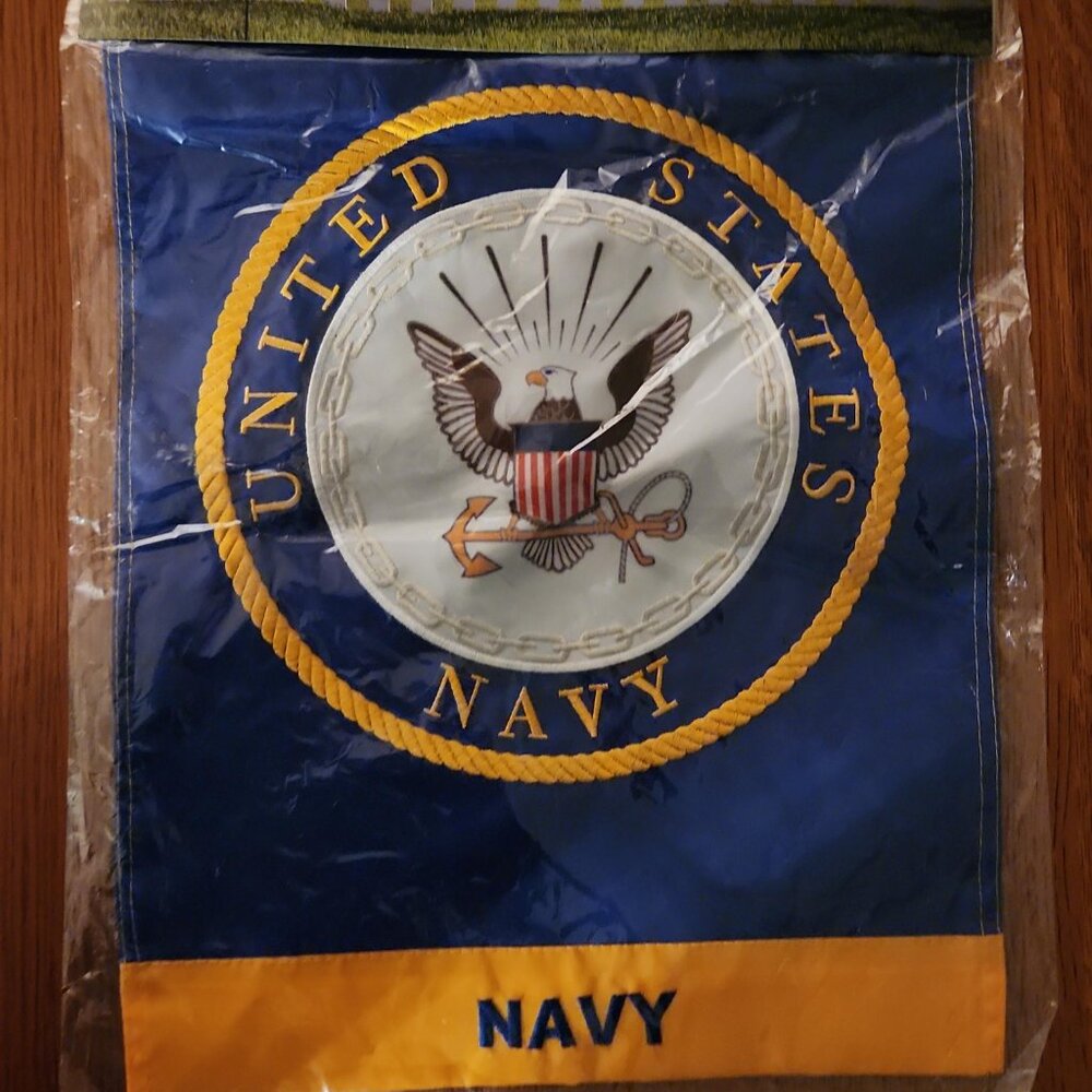 U.S. Navy Garden Flag. Measures 12" x 18". Weather resistant Fabric. Embroidered